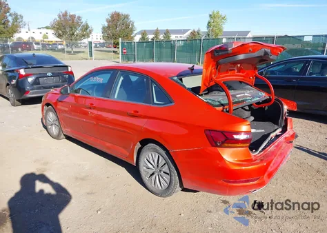 2019 Volkswagen Jetta 1.4T R-Line/1.4T S/1.4T Se z USA, uszkodzony, nr VIN 3VWC57BU3KM054302